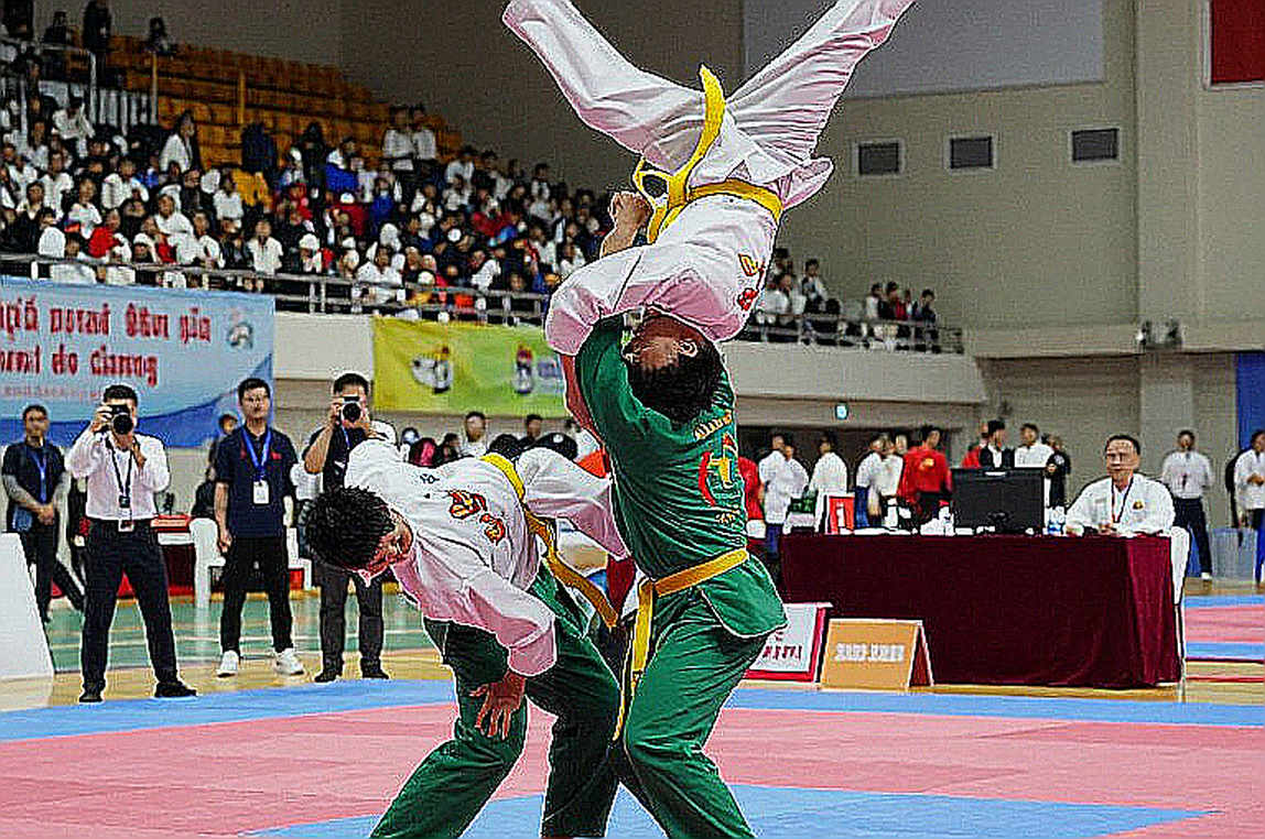 Lò Thị Phung ở Asiad: hạng 54kg, hiệp phụ và bài toán nhịp độ không nằm ở đòn thế