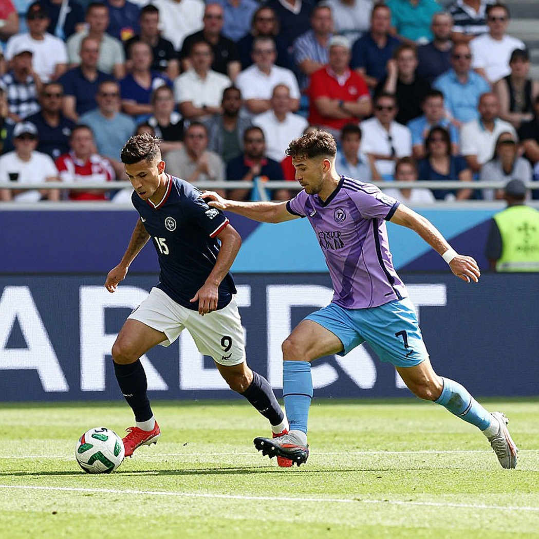 Rafael Márquez bảo vệ Hirving Lozano: một lời tín nhiệm và hai khoảng trống dữ liệu