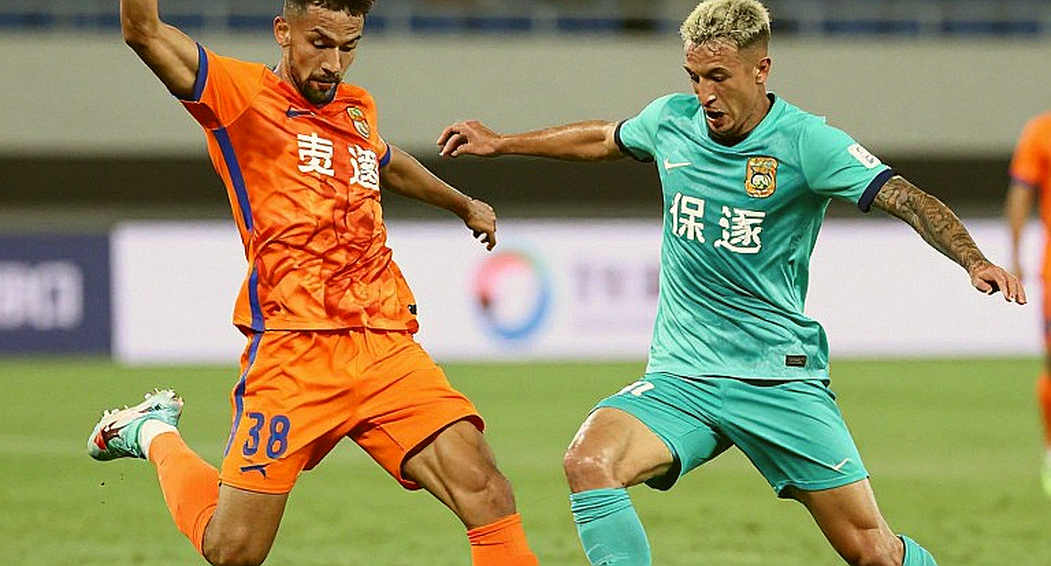 Bản hợp đồng 2+2 và vết nứt hệ quy chiếu: AFA khóa Scaloni đến 2030 giữa lúc Messi rời sân khấu Bản hợp đồng 2+2 và vết nứt hệ quy chiếu: AFA khóa Scaloni đến 2030 giữa lúc Messi rời sân khấu