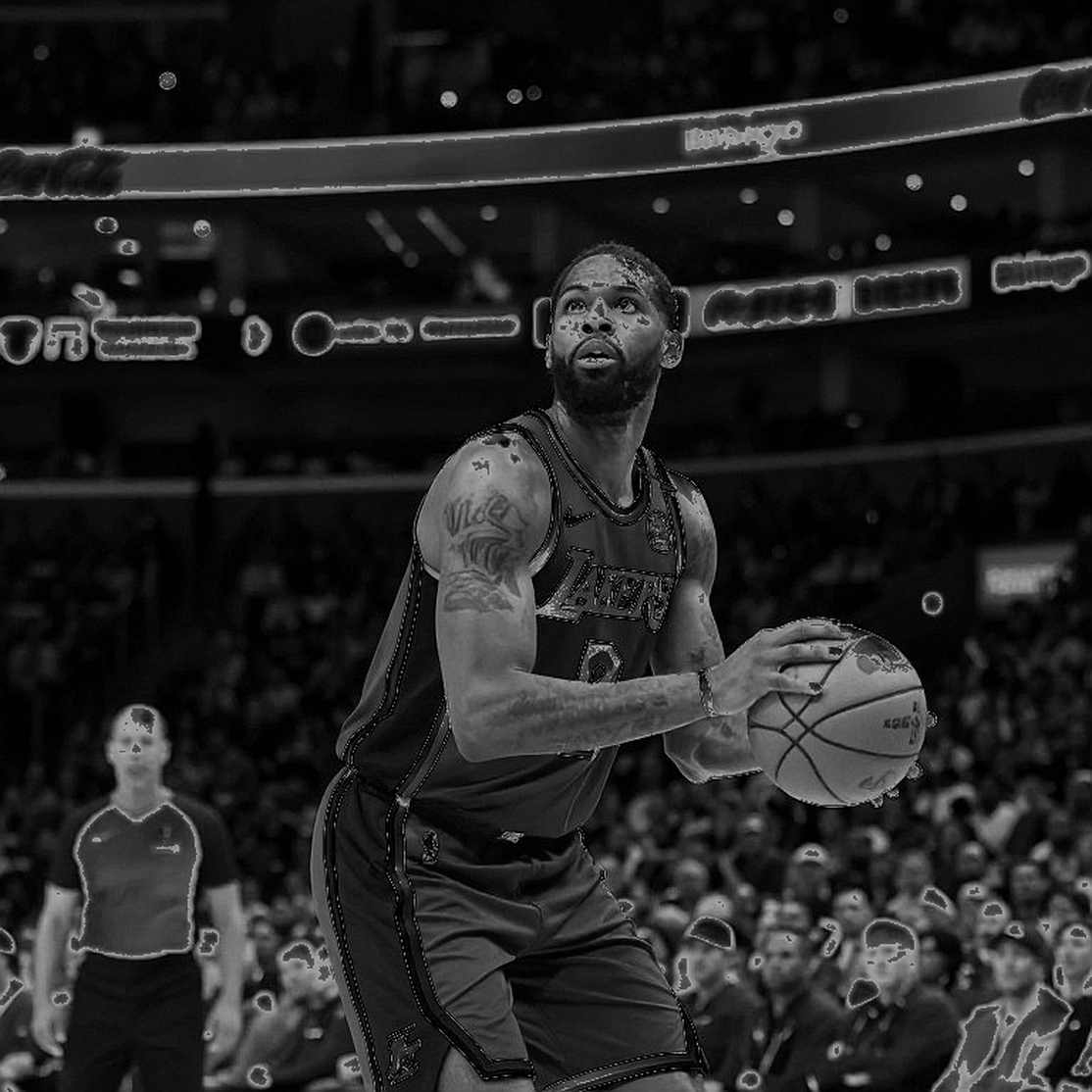 Bốn điểm trong 13 giây cuối: Mike James khép SuperCup và hé lộ cách Anadolu Efes vận hành