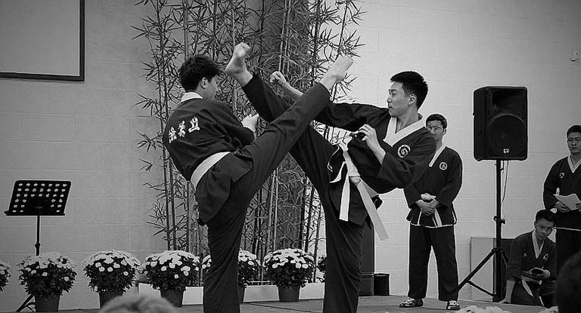 Allen siết cổ Duncan ở hiệp 5 tại UFC Apex: bảng điểm chỉ nghiêng vì một điểm trừ