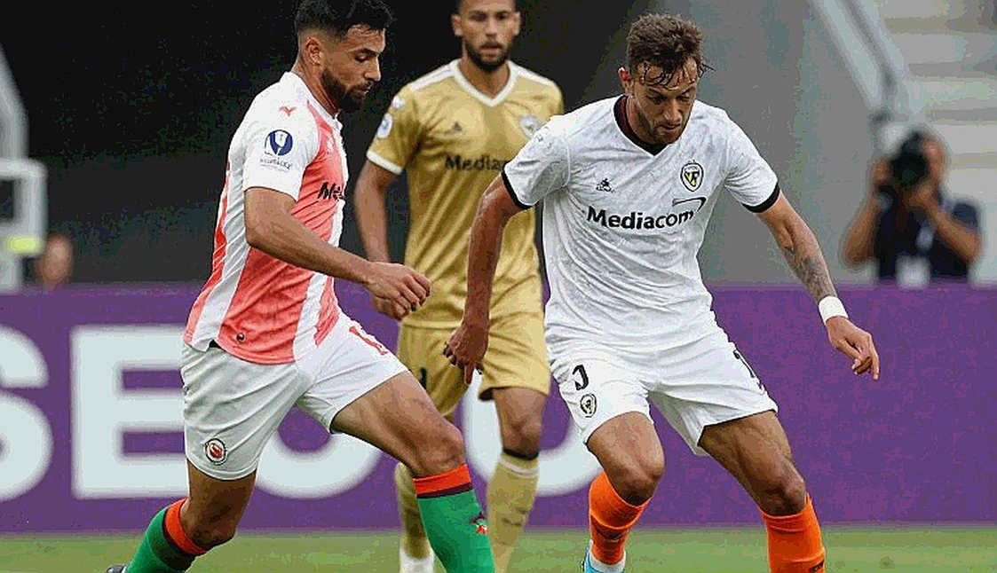 Giải phẫu V.League: Chiến thuật, tài chính và những điểm mù của thị trường chuyển nhượng Giải phẫu V.League: Chiến thuật, tài chính và những điểm mù của thị trường chuyển nhượng